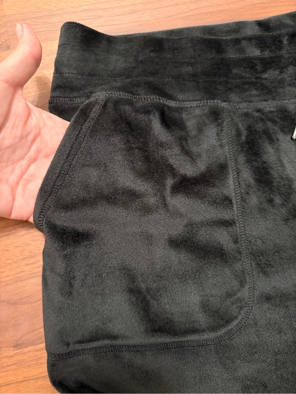 32 Degrees Black Plush Velour Jogger Pants - Picture 3 of 8